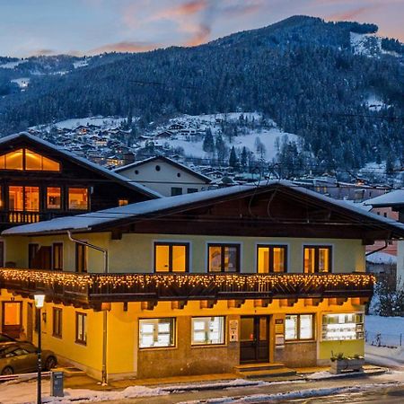 Ski-N-Lake City Apartments Zell am See Bagian luar foto